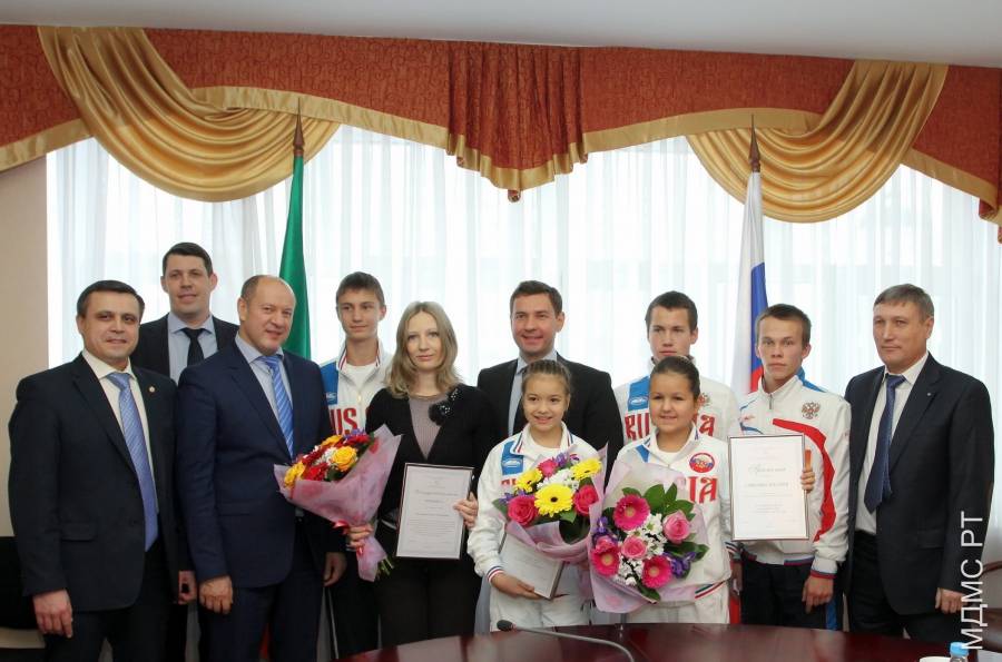 Награждение спортсменов по итогам международных и всероссийских соревнований